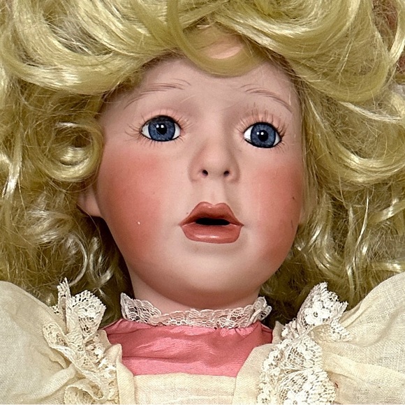 Janis Berard All Porcelain Doll - Skylar - Picture 2 of 2